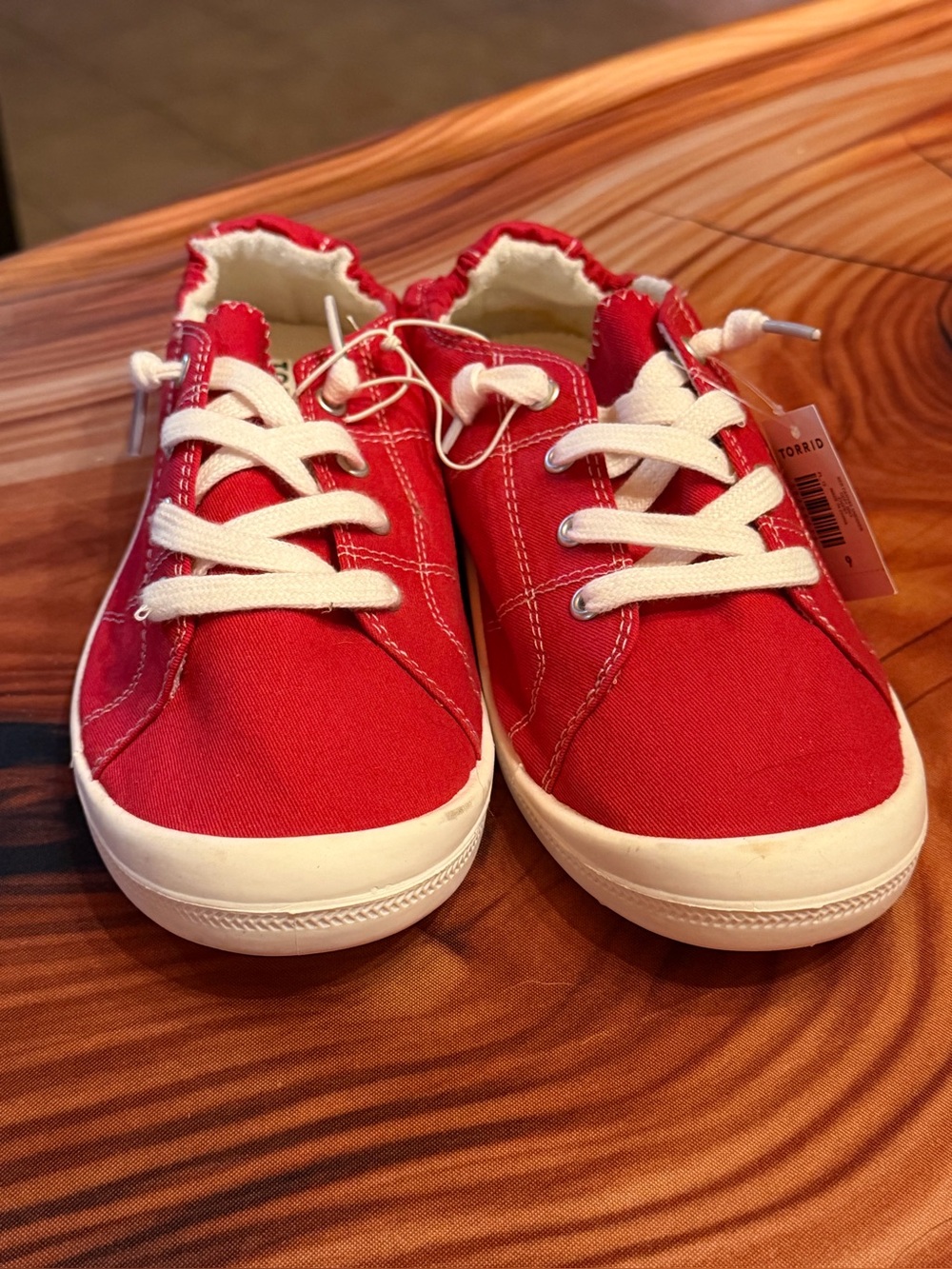Torrid Red Ruched Sneaker (WW) New with Tags Size 9